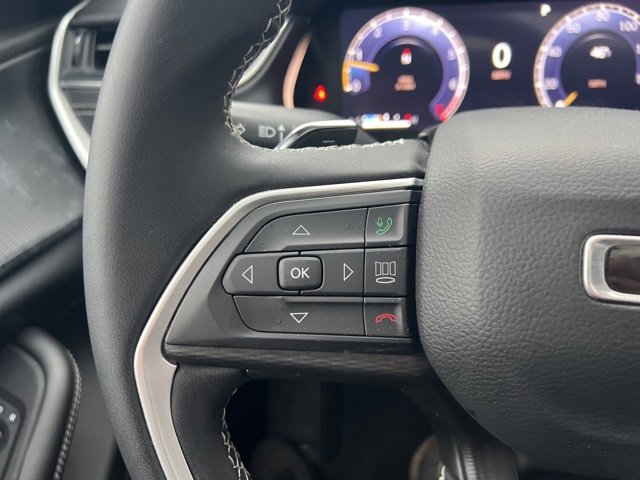 Used 2023 Jeep Grand Cherokee L Laredo w/ Trailer Tow Group (B) image 9