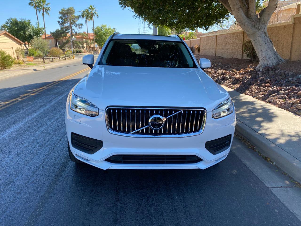 Used 2020 Volvo XC90 T6 Momentum image 9