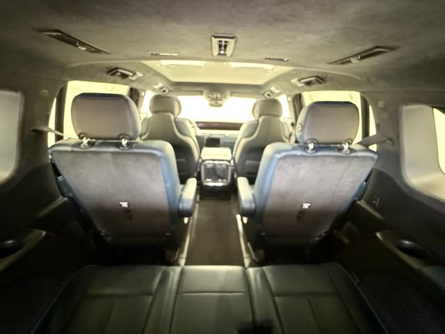 Used 2025 Cadillac Escalade IQ Luxury 2 w/ LPO, Premium Carpet Package AWD/4WD image 32
