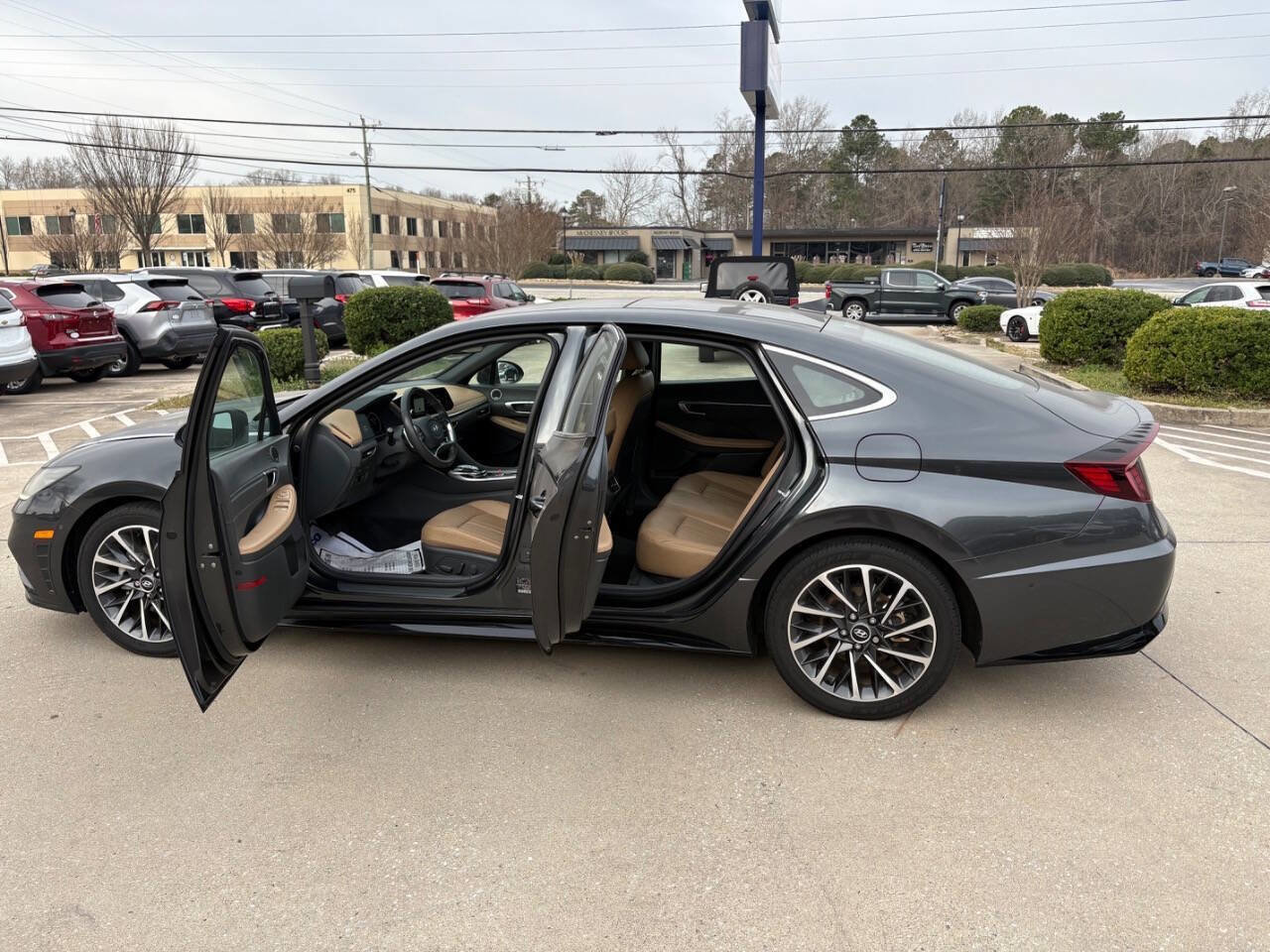 Used 2021 Hyundai Sonata Limited image 4