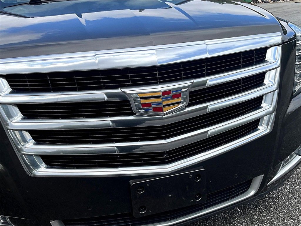 Certified 2020 Cadillac Escalade Luxury image 31