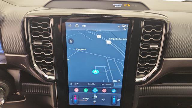 New 2025 Ford Ranger XLT w/ Black Appearance Package image 16