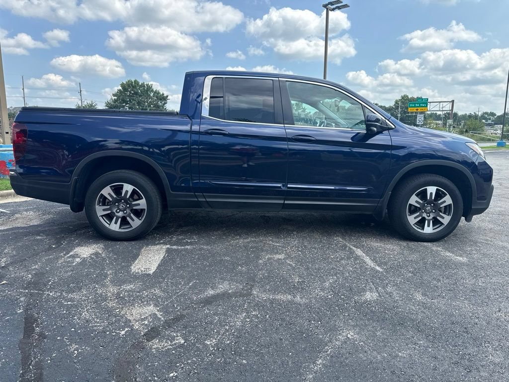 Used 2017 Honda Ridgeline RTL-T image 3