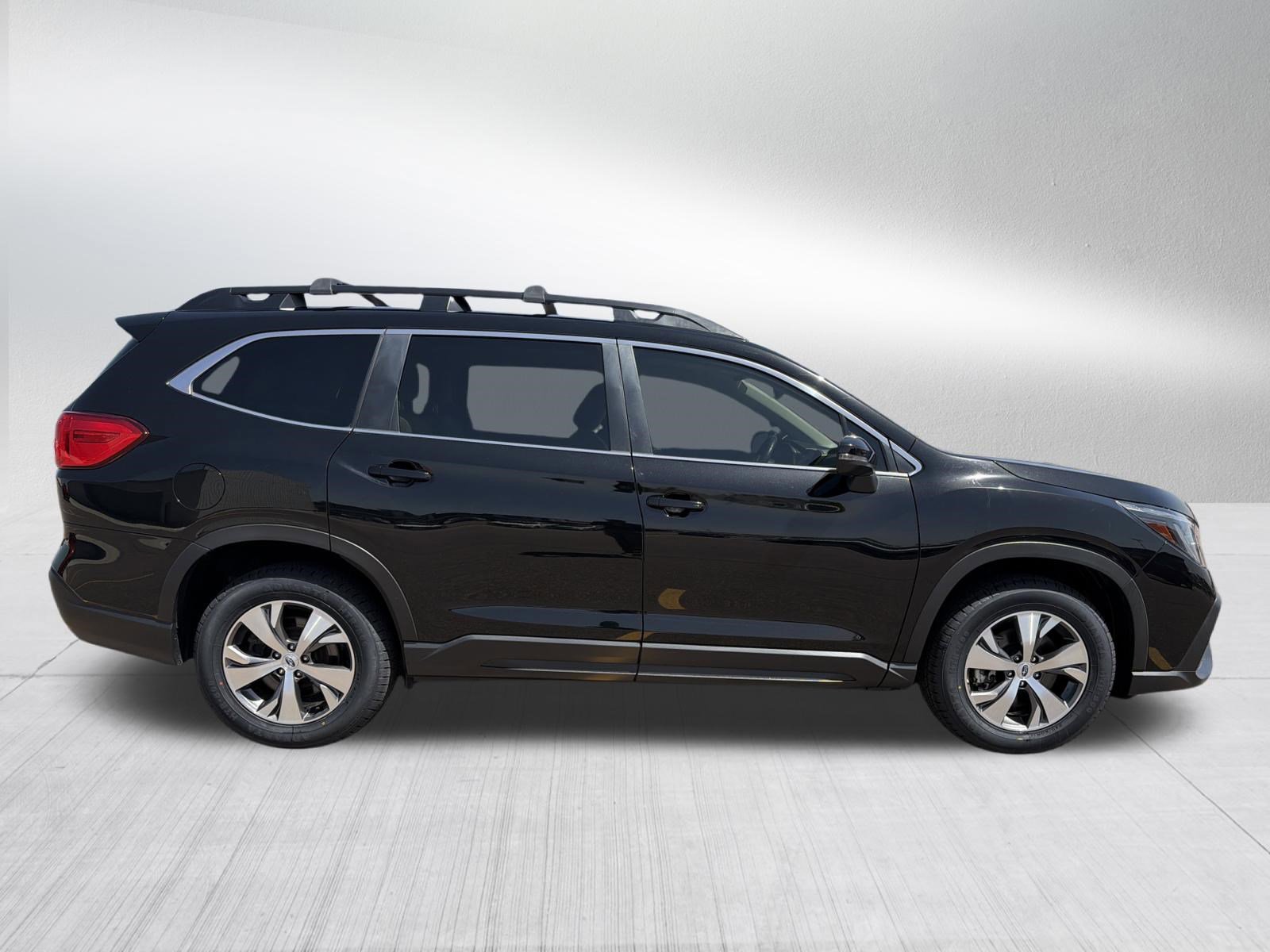 Certified 2023 Subaru Ascent Premium w/ Convenience Package AWD/4WD image 8