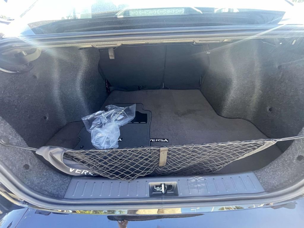 New 2025 Nissan Versa SV w/ Trunk Package image 10