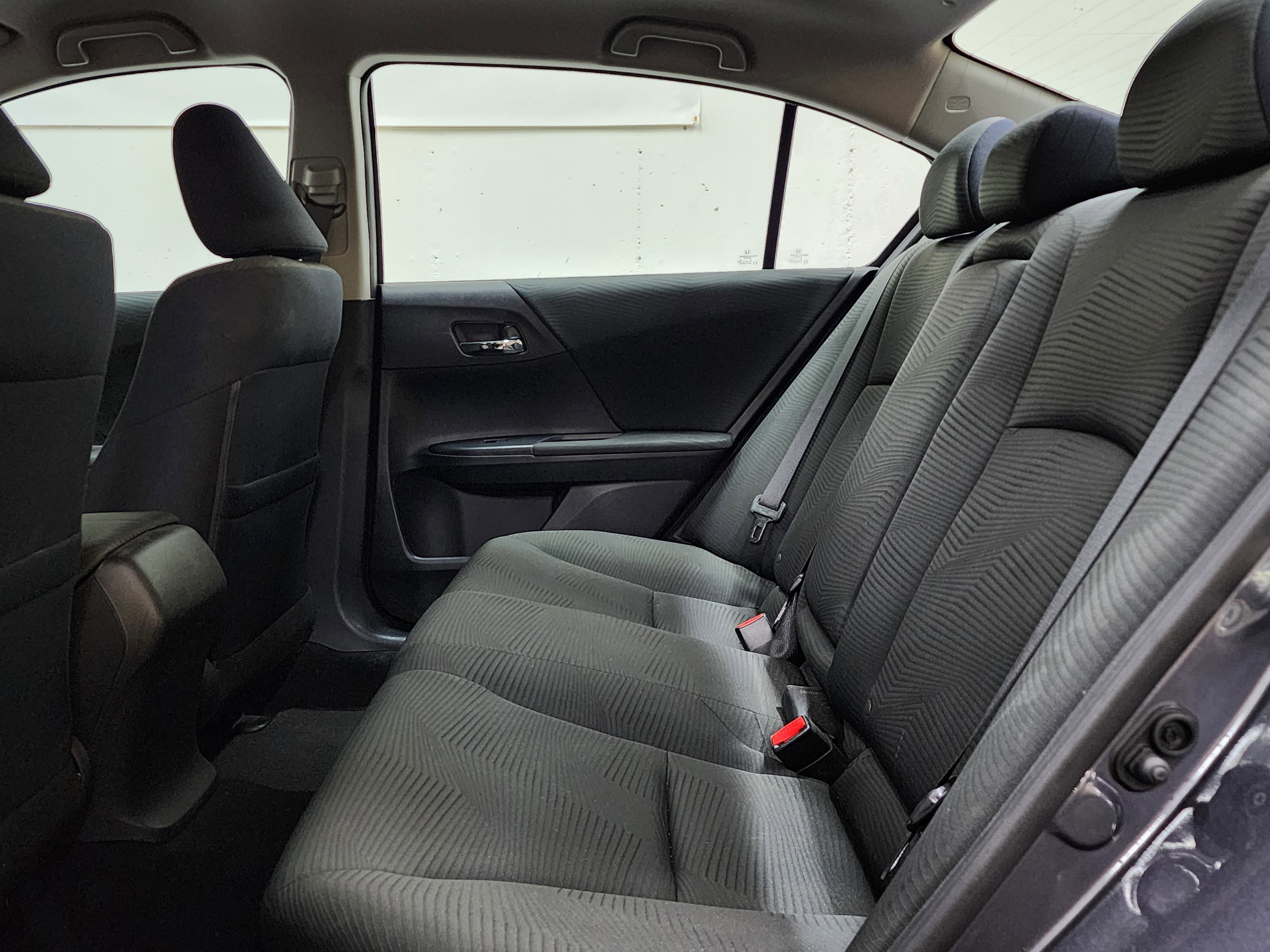 Used 2017 Honda Accord LX image 17