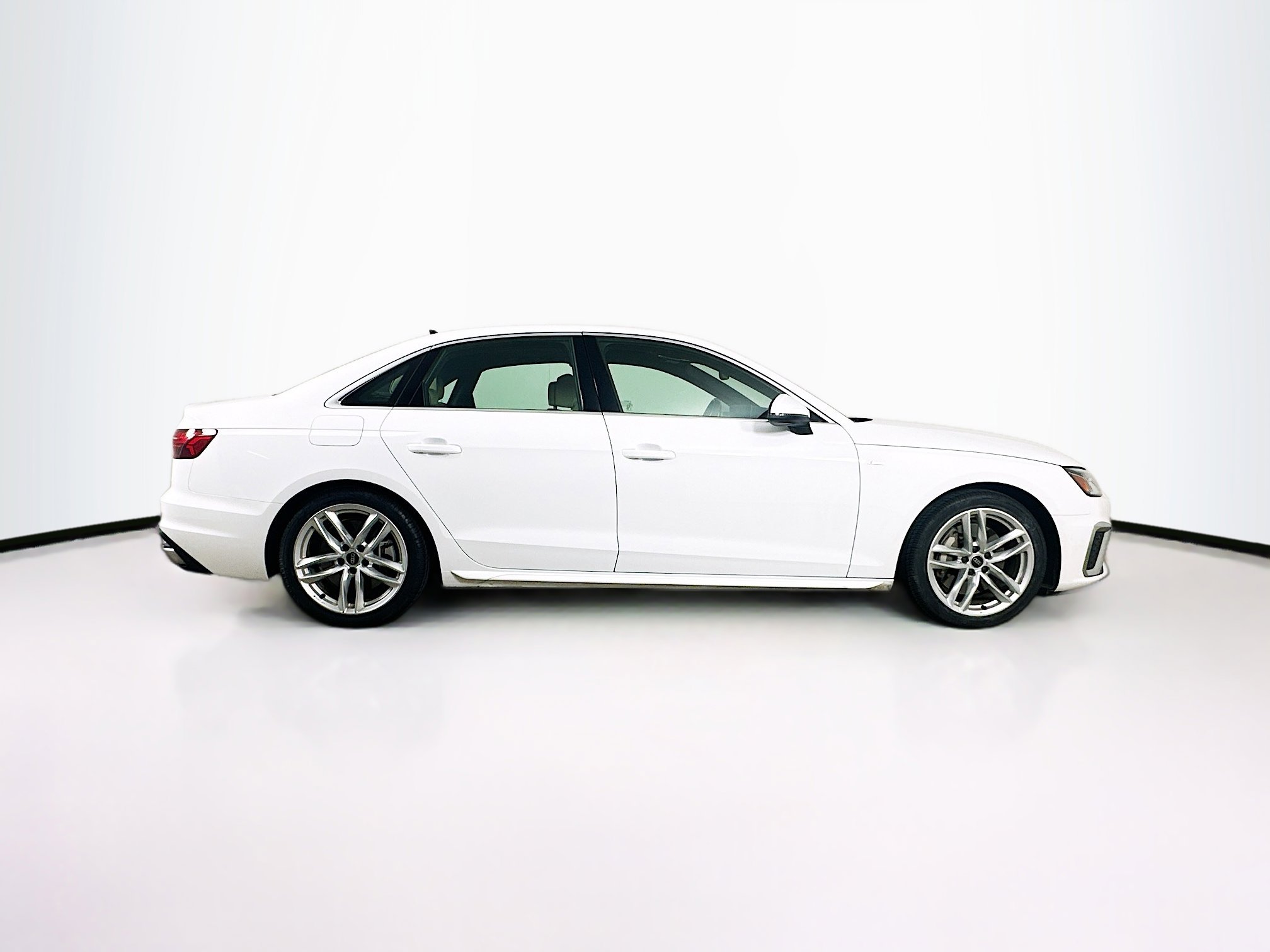 Used 2024 Audi A4 2.0T Premium Plus AWD/4WD image 10