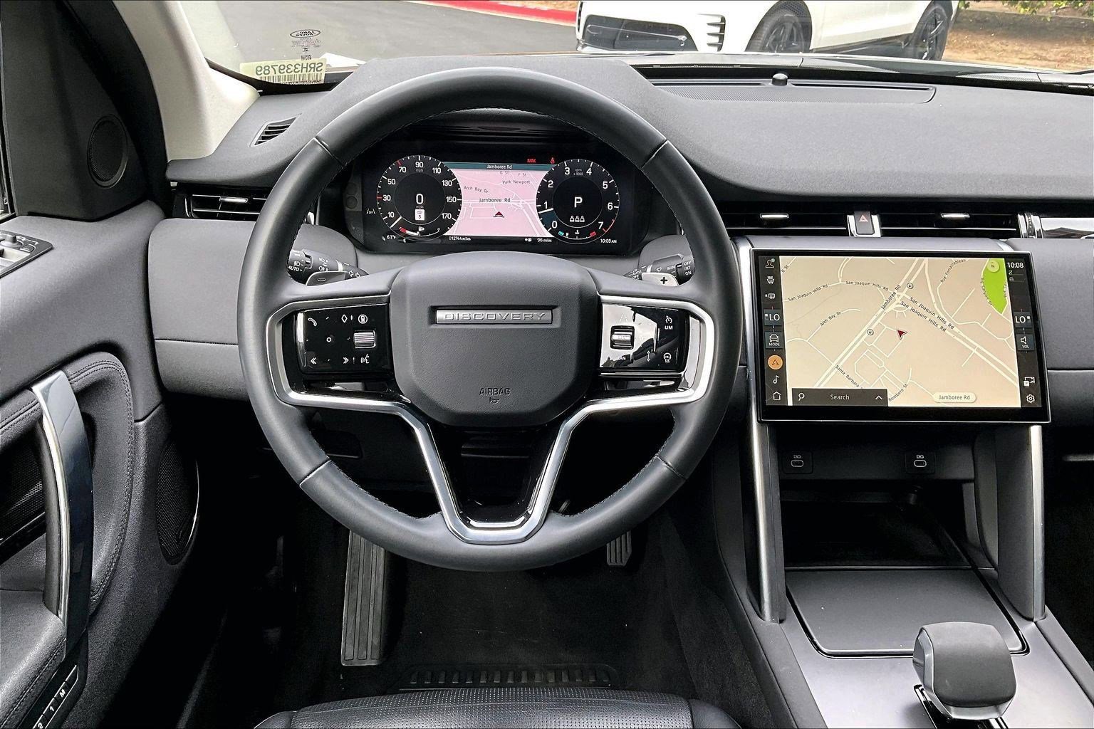 Used 2024 Land Rover Discovery Sport S image 4