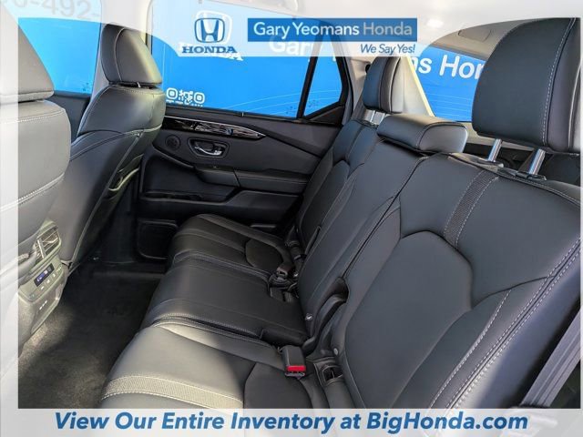 Certified 2025 Honda Pilot Touring image 19