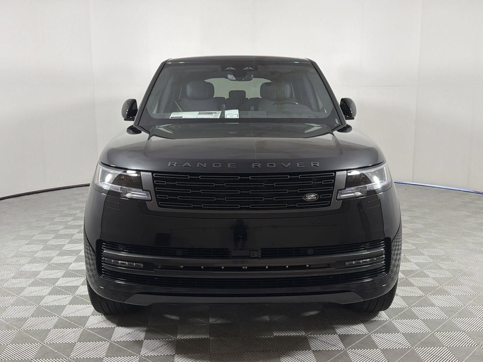 New 2026 Land Rover Range Rover Long Wheelbase SE image 8