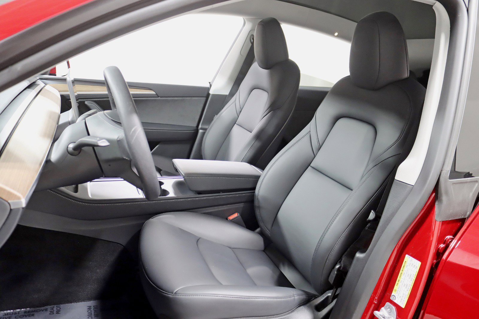 Used 2025 Tesla Model Y Long Range image 27