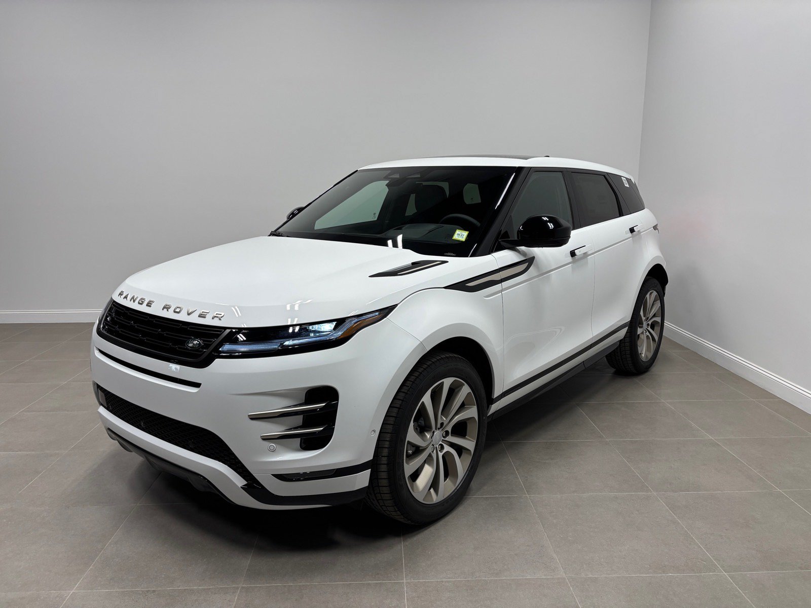 New 2026 Land Rover Range Rover Evoque Hoxton