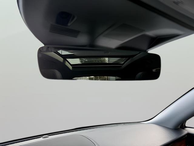 Used 2020 Lincoln Corsair Reserve w/ Equipment Group 201A image 19