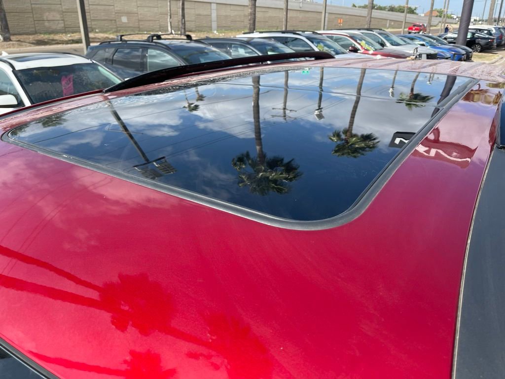 Used 2024 Chevrolet Traverse RS w/ LPO, Floor Liner Package image 22