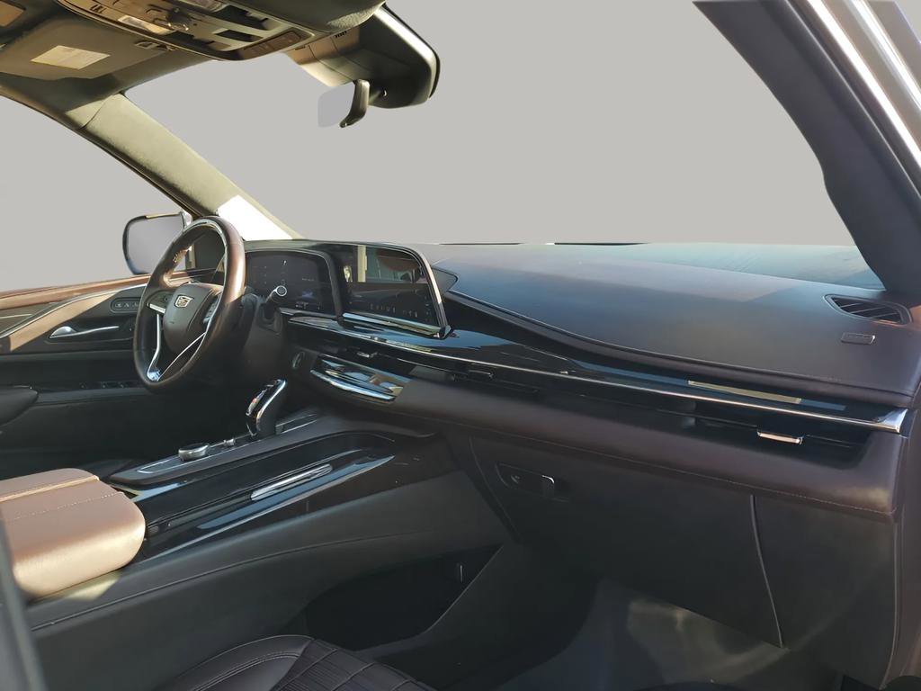 Certified 2023 Cadillac Escalade ESV Premium Luxury Platinum w/ LPO, Radiant Package image 14