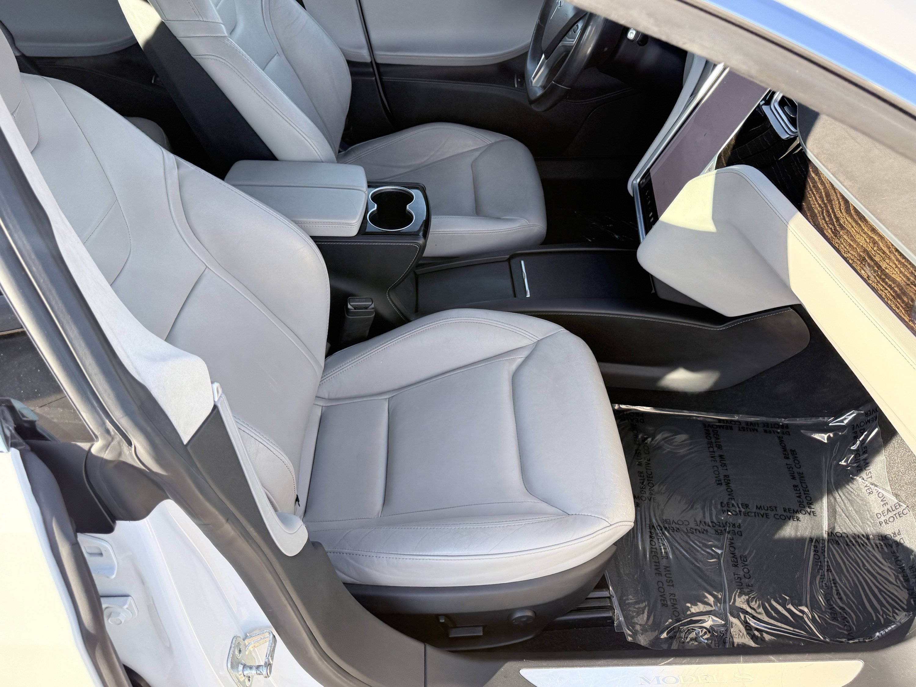 Used 2016 Tesla Model S 60 image 29