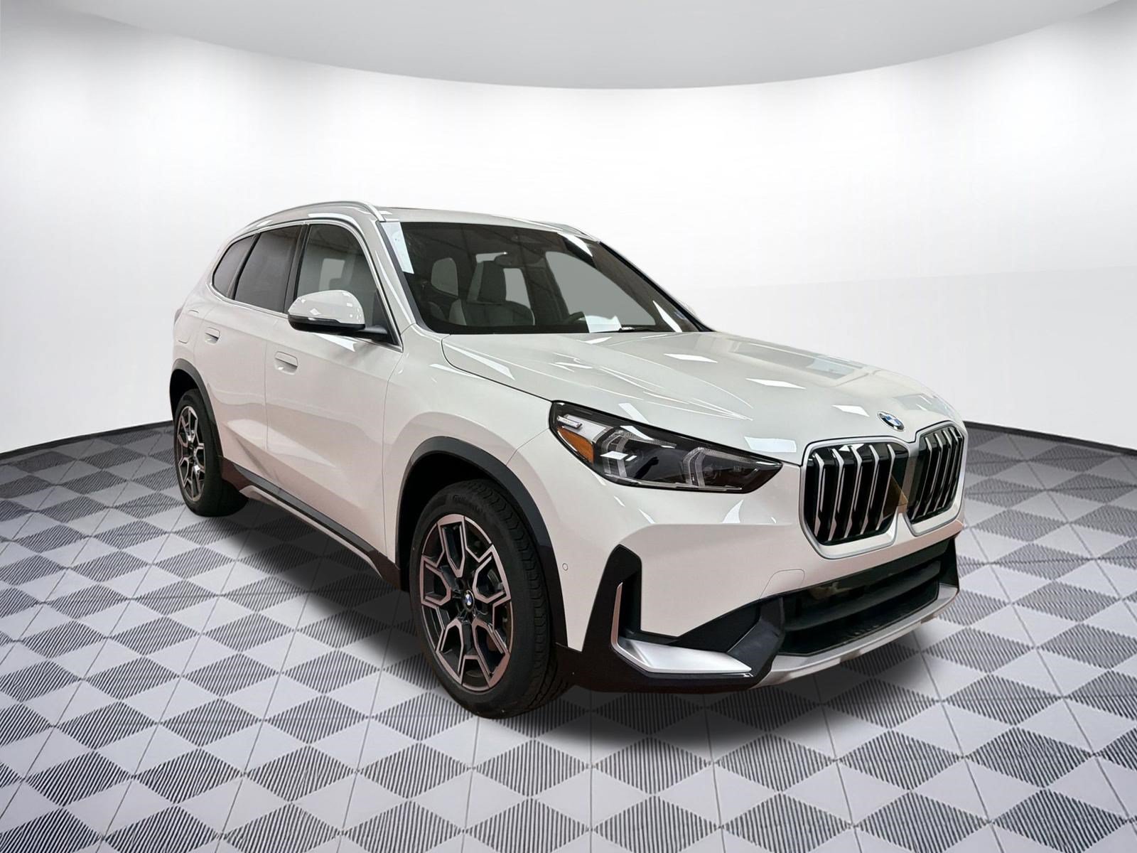 Used 2026 BMW X1 xDrive28i w/ Convenience Package AWD/4WD image 7