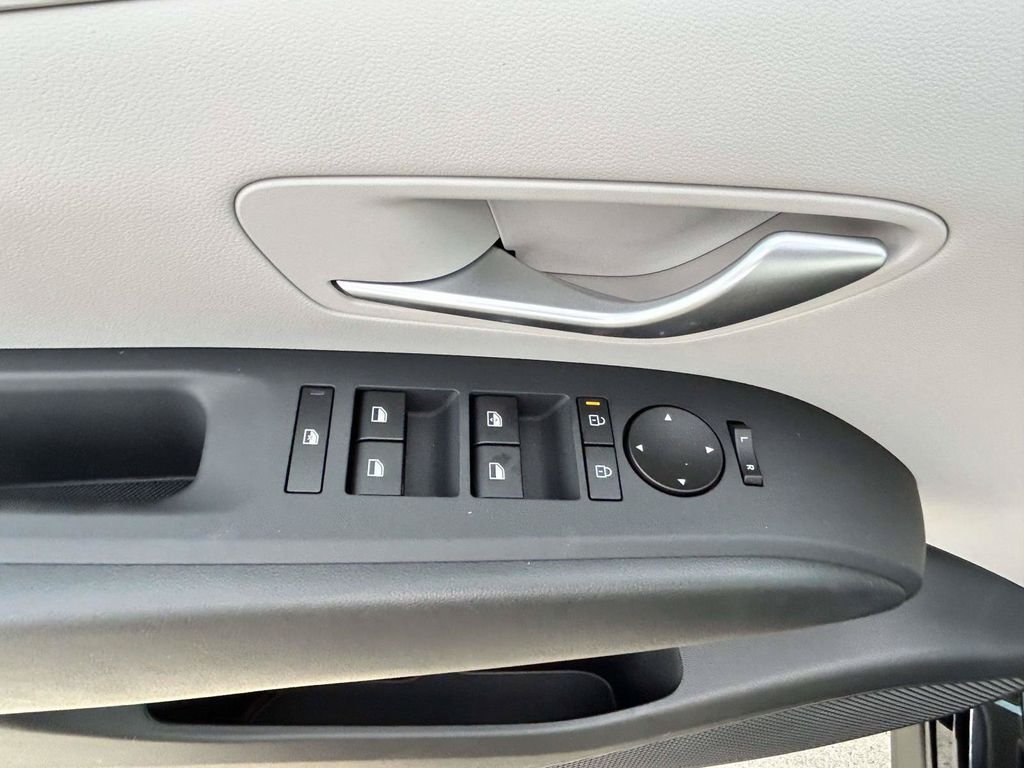 New 2026 Hyundai Tucson SE FWD image 14