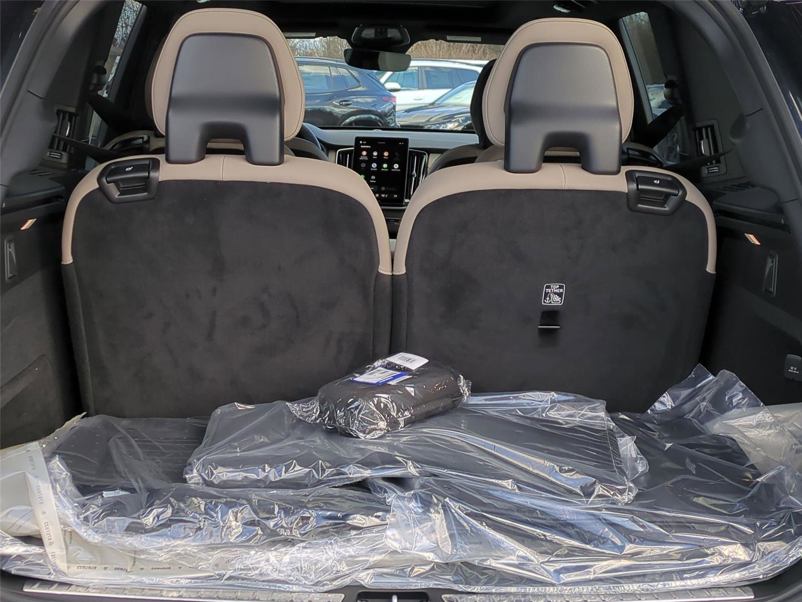 New 2026 Volvo XC90 T8 Plus w/ Protection Package Premier AWD/4WD image 22