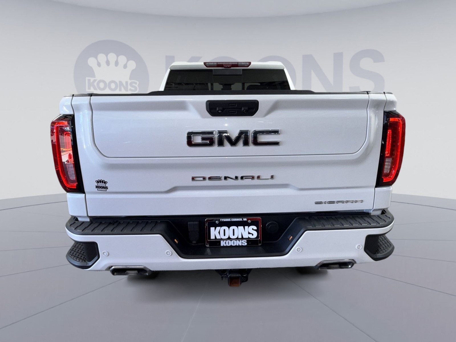 Used 2023 GMC Sierra 1500 Denali Ultimate AWD/4WD image 5