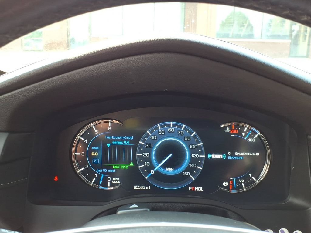 Used 2019 Cadillac Escalade Premium Luxury w/ LPO, Radiant Package AWD/4WD image 27