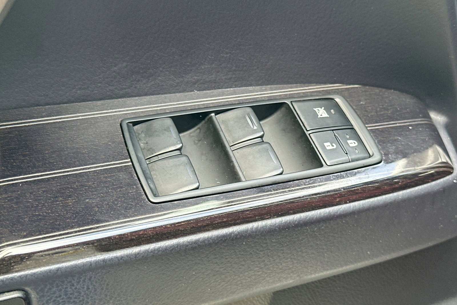 Used 2021 Lexus GX 460 Premium w/ Premium Package image 12