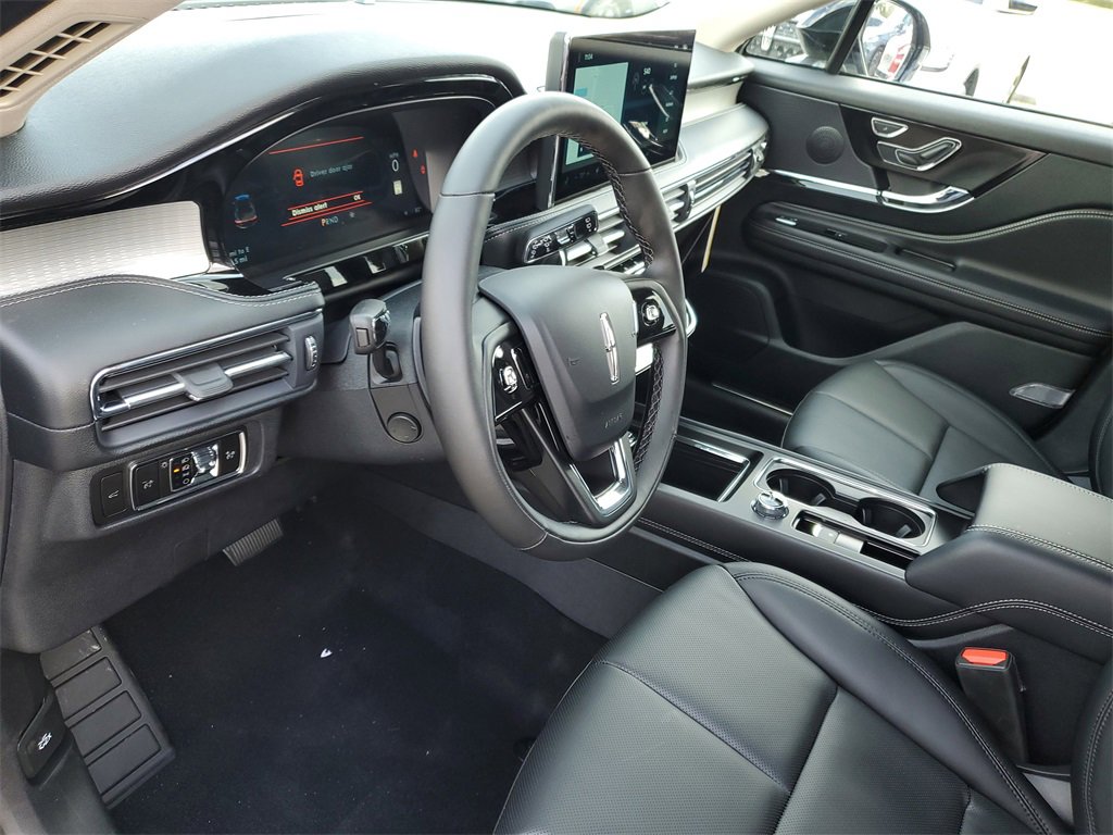 New 2026 Lincoln Corsair Premiere image 20