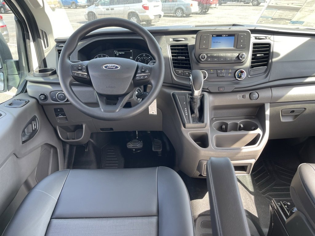 New 2025 Ford Transit 150 Low Roof image 28
