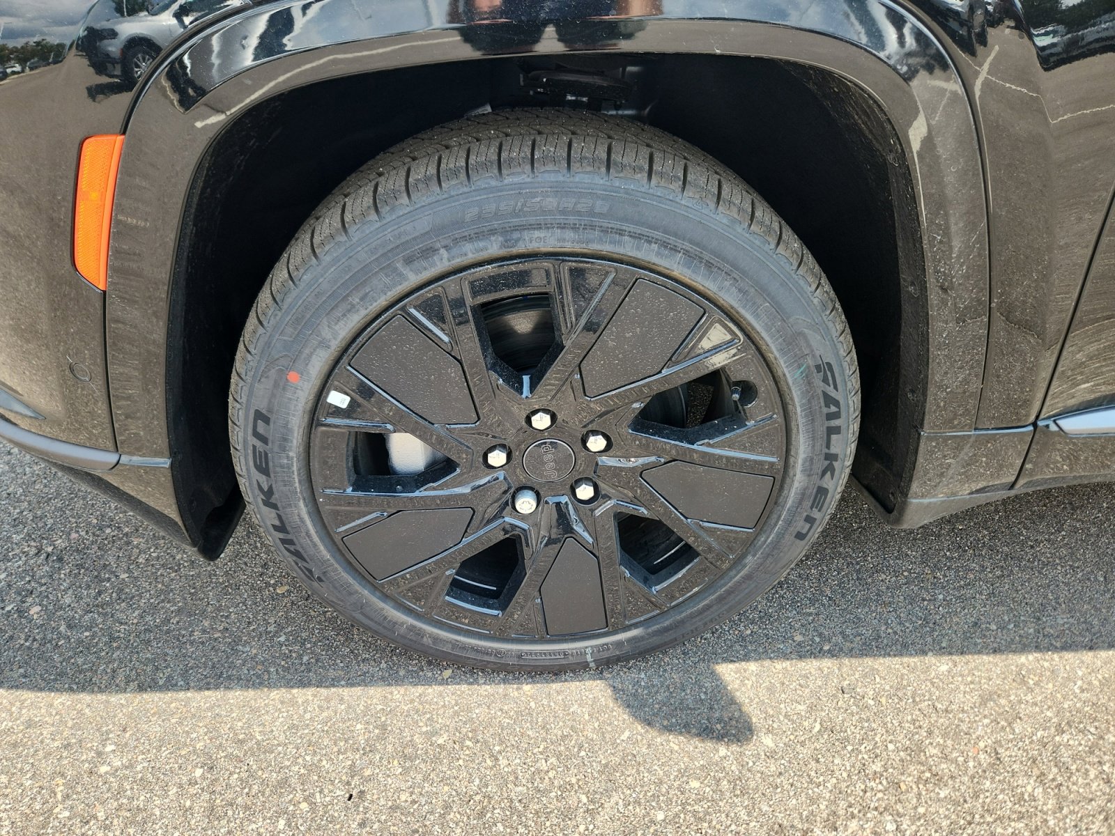 New 2025 Jeep Wagoneer S Launch Edition image 27