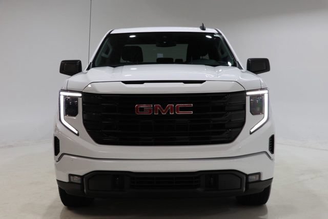 Used 2023 GMC Sierra 1500 Elevation AWD/4WD image 2