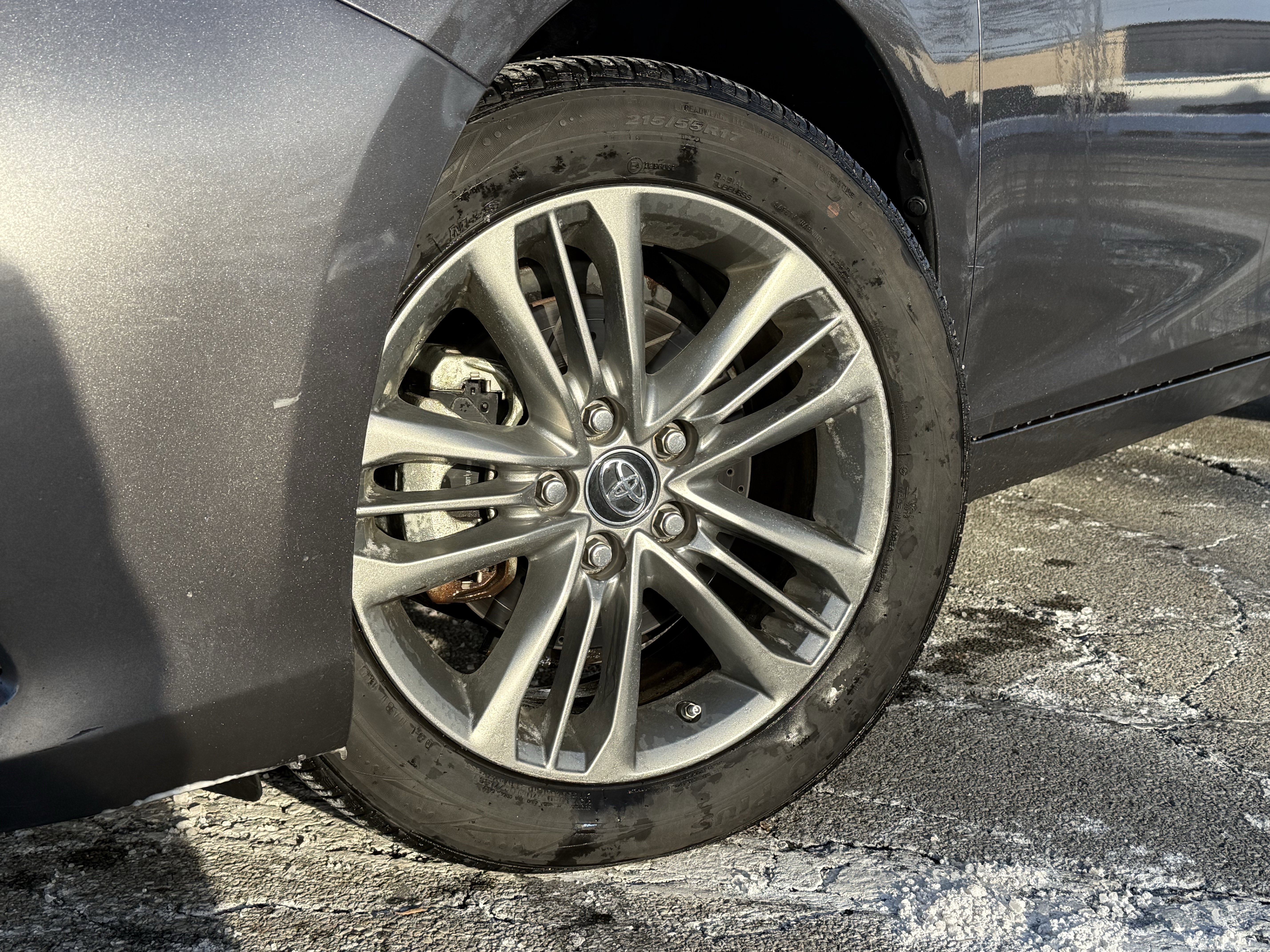 Used 2017 Toyota Camry SE image 10