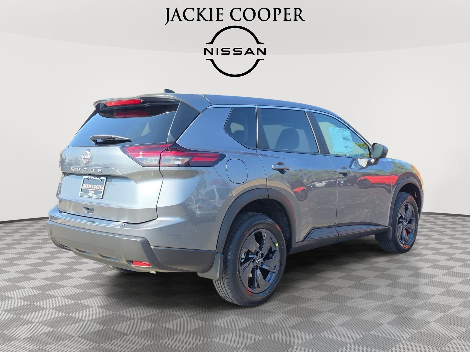 New 2026 Nissan Rogue SV FWD image 5