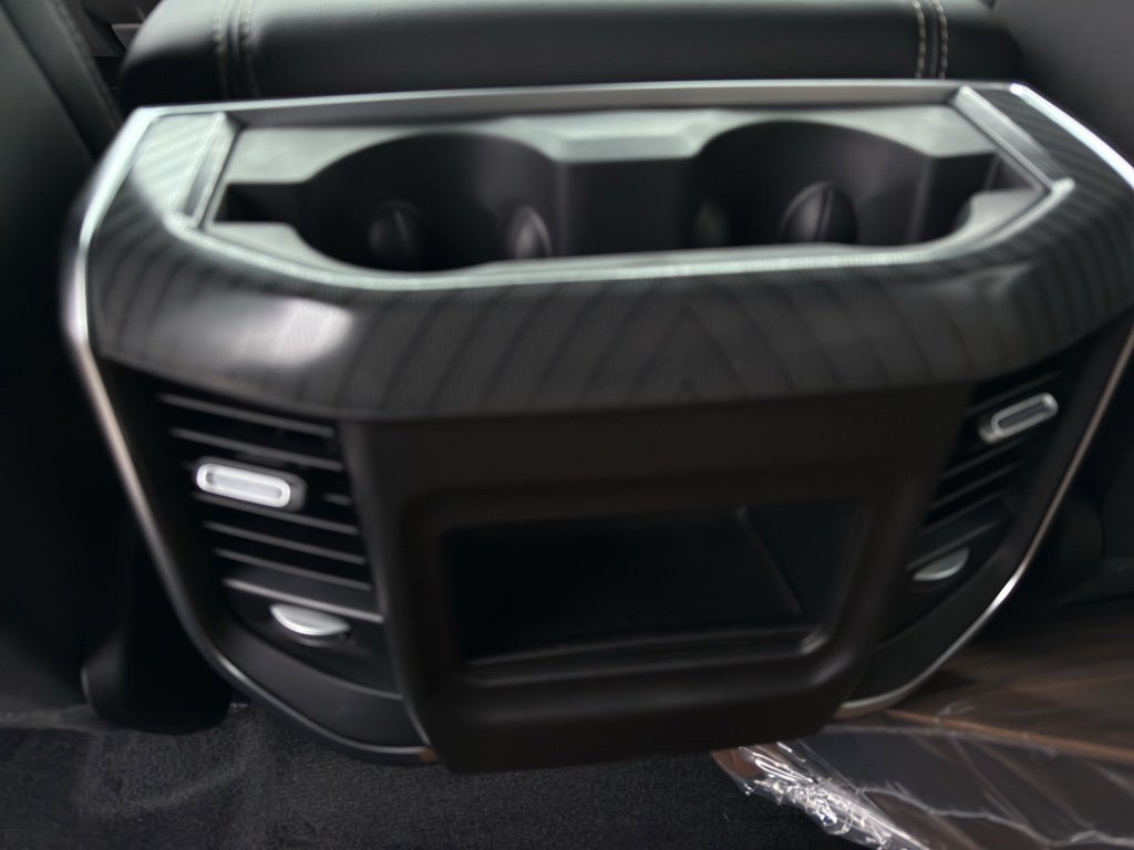 New 2026 RAM 1500 Big Horn w/ Night Edition image 32