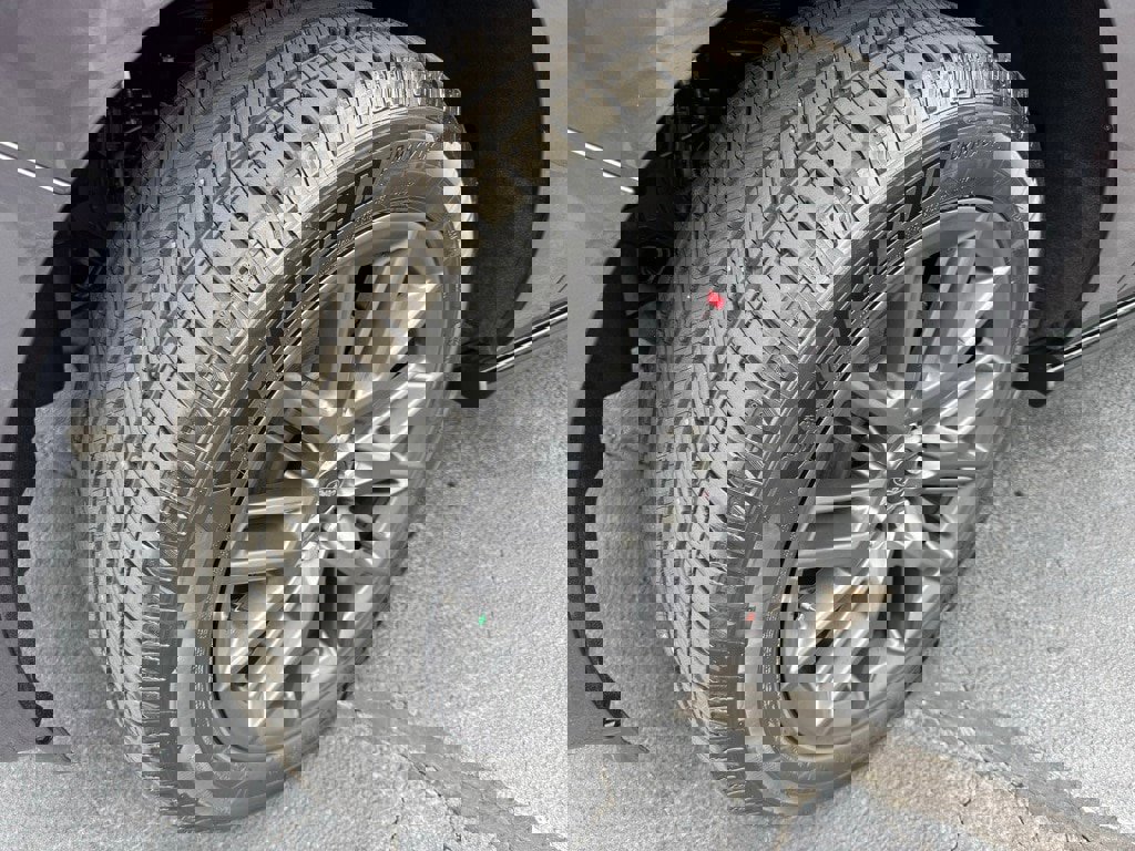 New 2025 Ford Expedition Platinum w/ Stealth Performance Package image 15