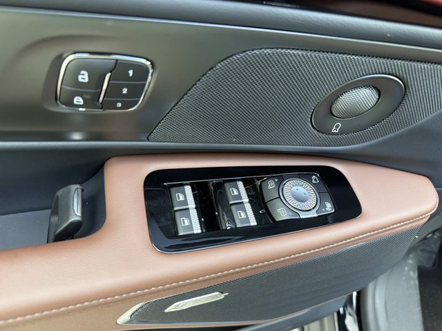 New 2026 Lincoln Nautilus Reserve AWD/4WD image 10