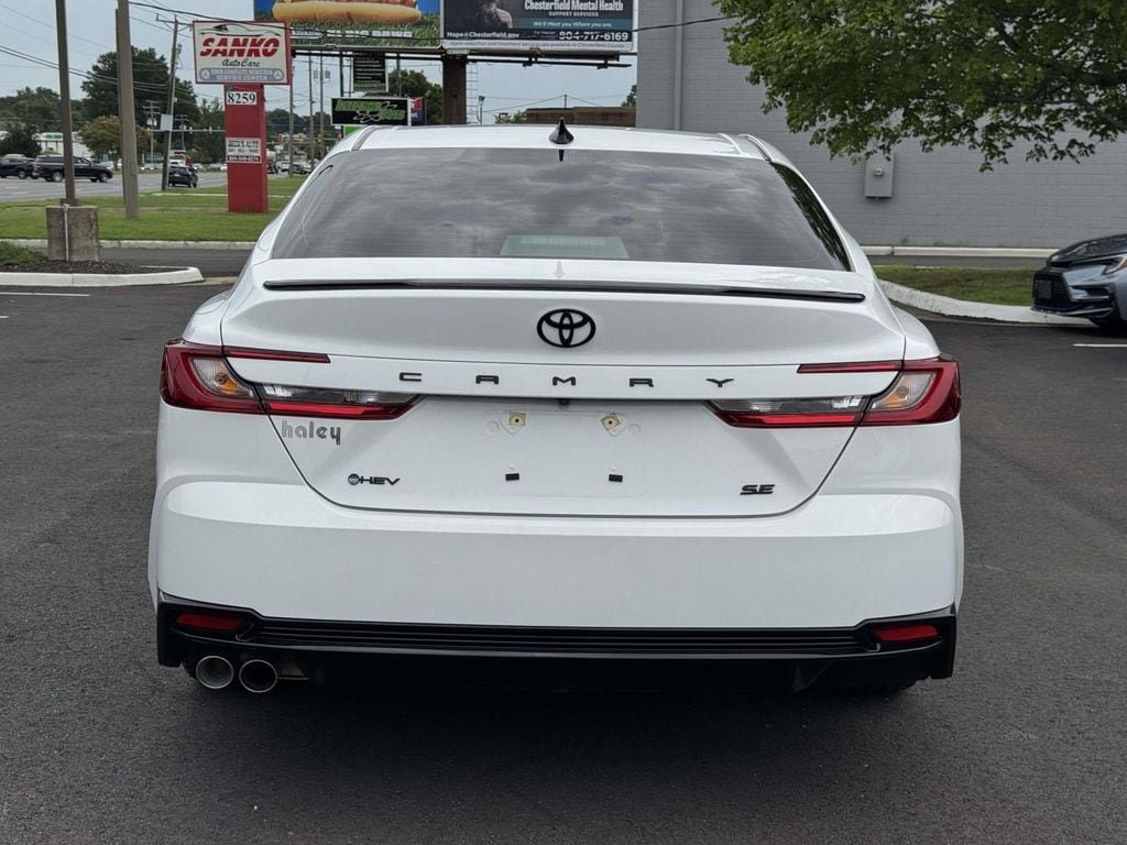 Used 2026 Toyota Camry Hybrid w/ Convenience Package FWD image 24