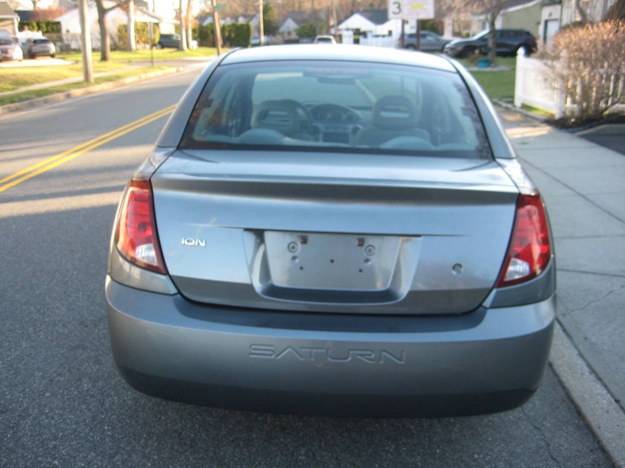 Used 2005 Saturn ION Level 2 w/ Power Pkg FWD image 6