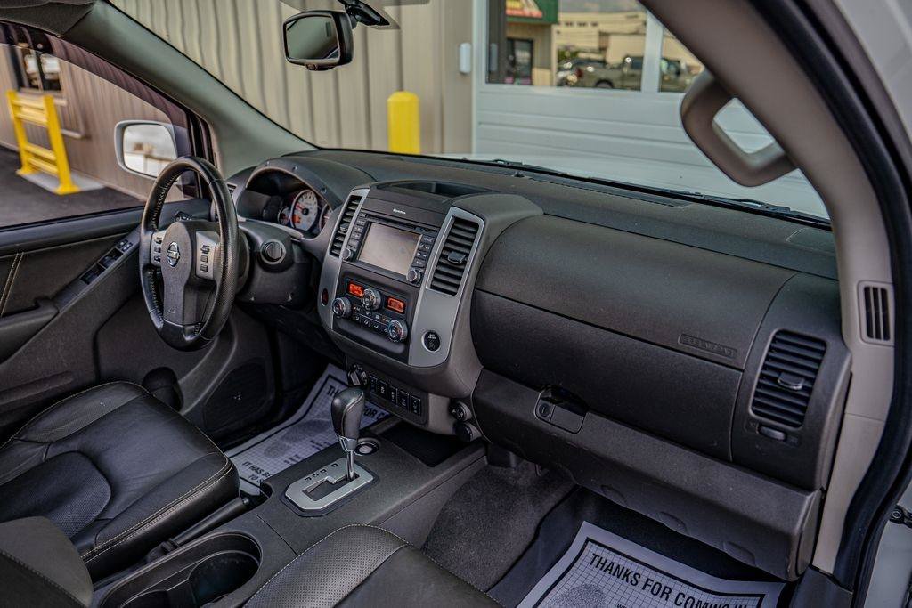 Used 2021 Nissan Frontier PRO-4X w/ Pro-4x Utility Package AWD/4WD image 22