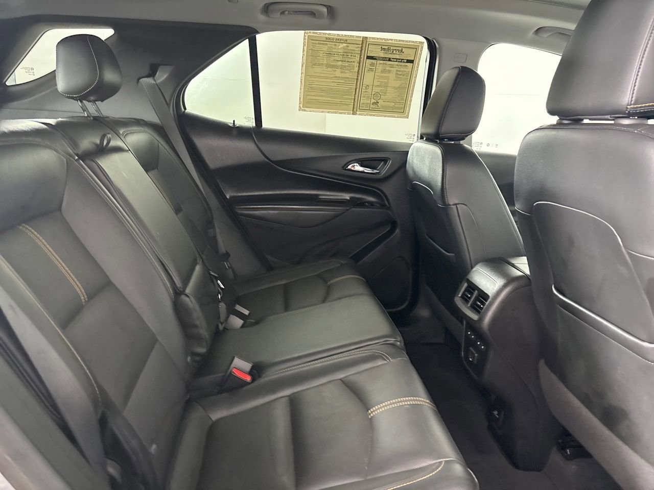 Used 2023 Chevrolet Equinox Premier image 26