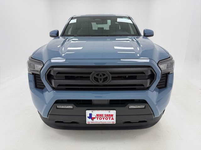 Used 2026 Toyota Tacoma SR5 AWD/4WD image 3