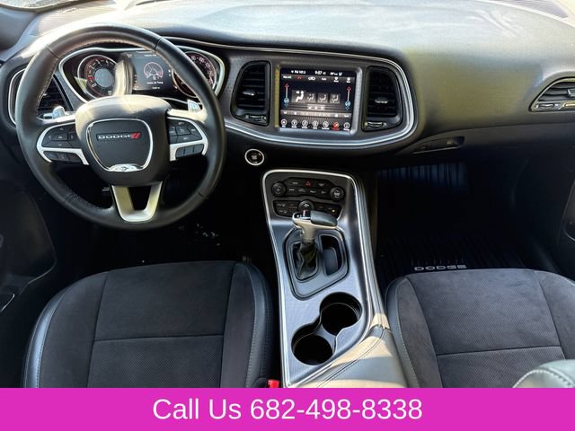 Used 2017 Dodge Challenger R/T Plus RWD image 10