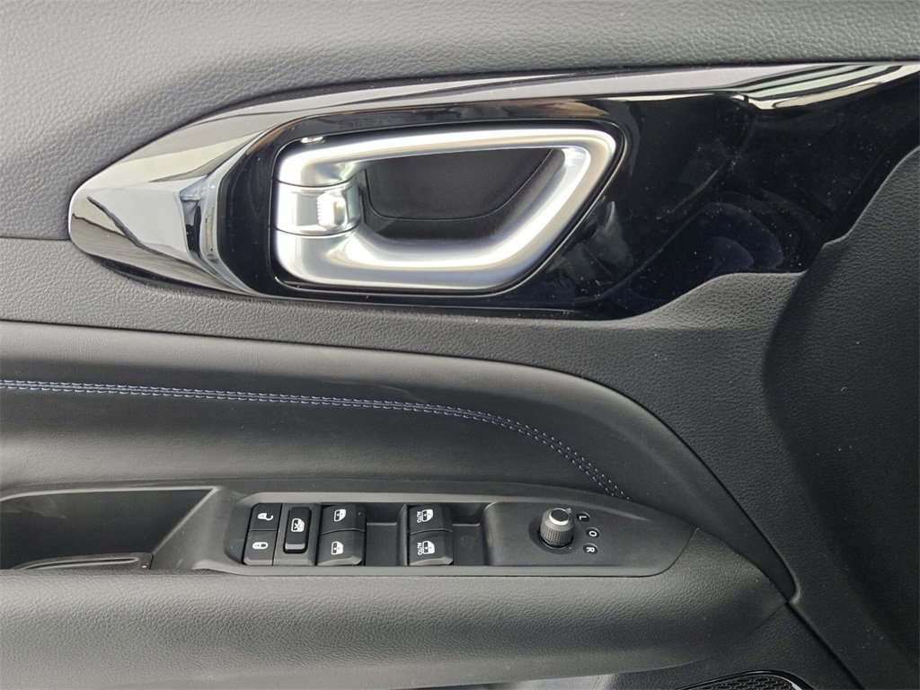 New 2026 Jeep Compass Latitude image 26