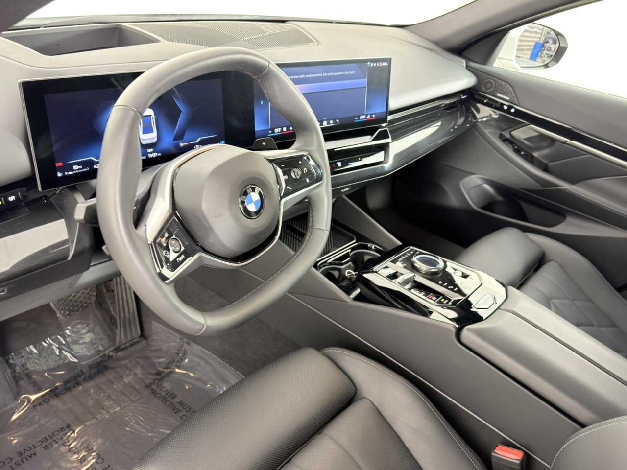 Used 2026 BMW 530i xDrive AWD/4WD image 11