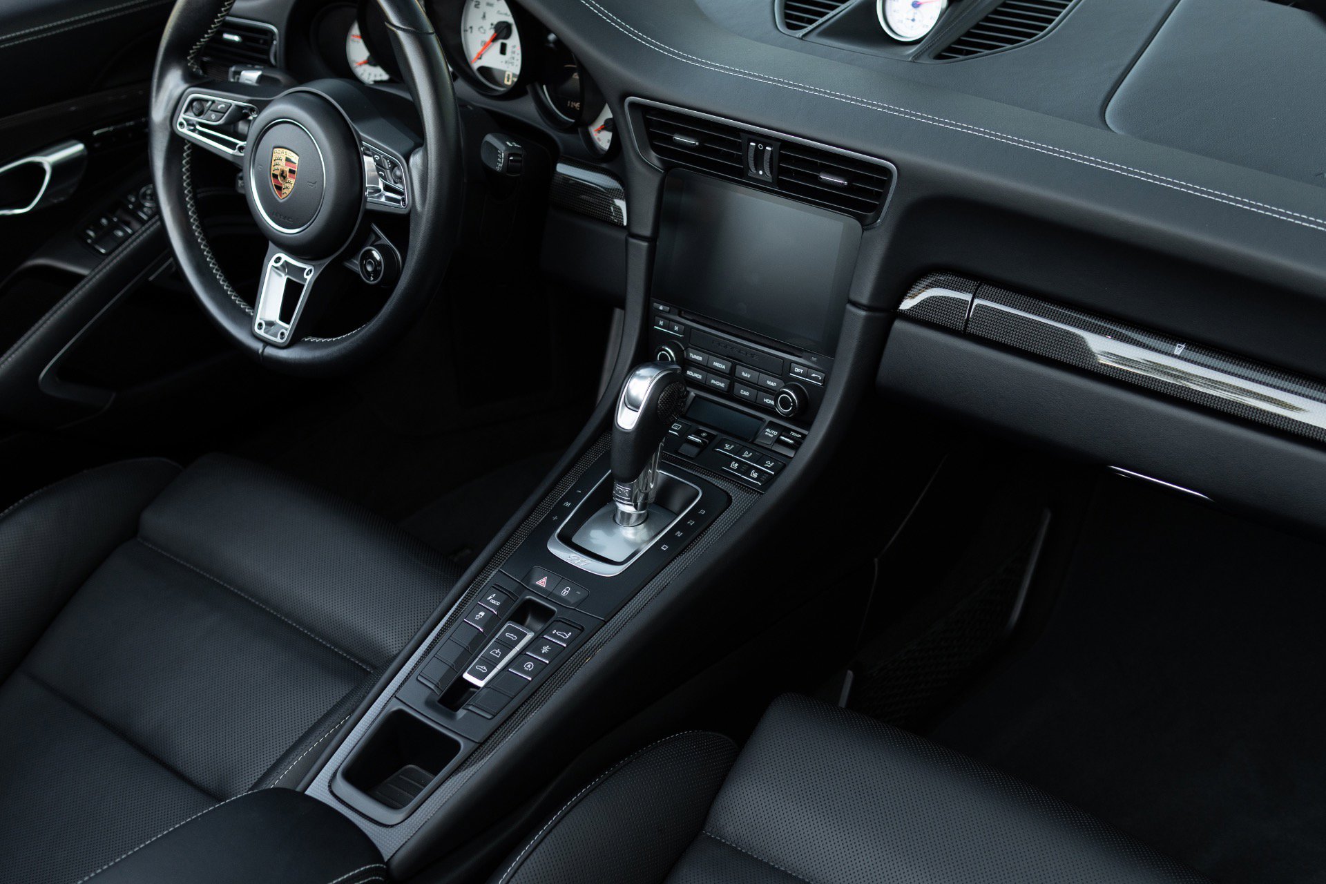 Used 2019 Porsche 911 Turbo S image 57