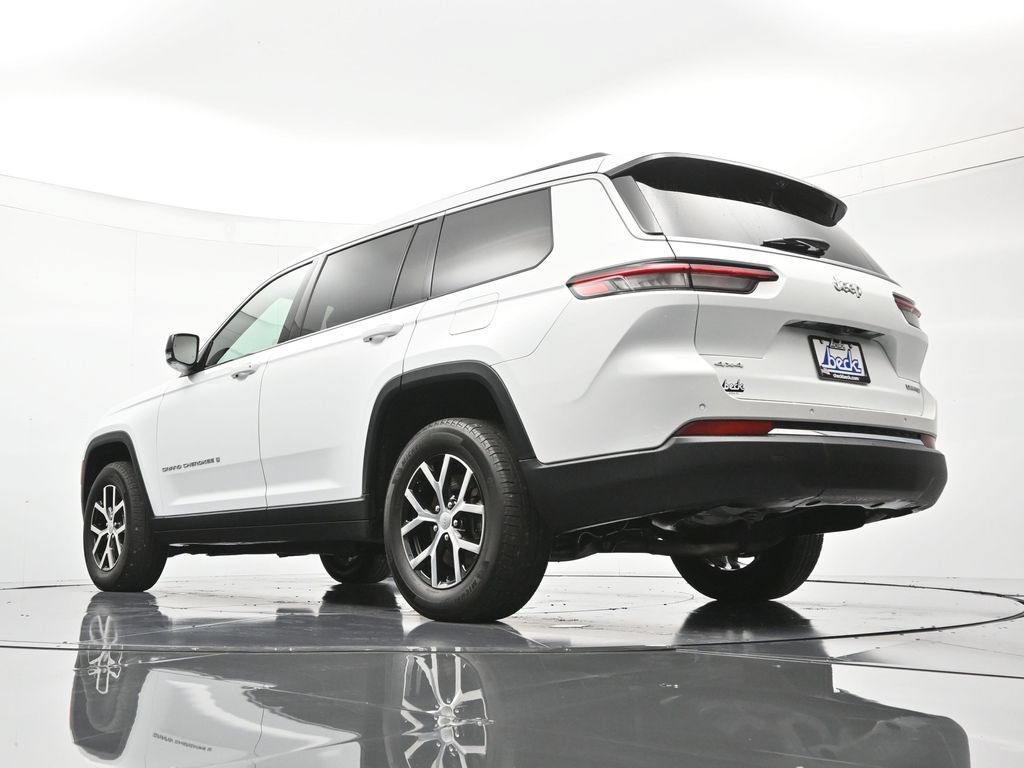 Used 2024 Jeep Grand Cherokee L Limited w/ Luxury Tech Group II AWD/4WD image 44