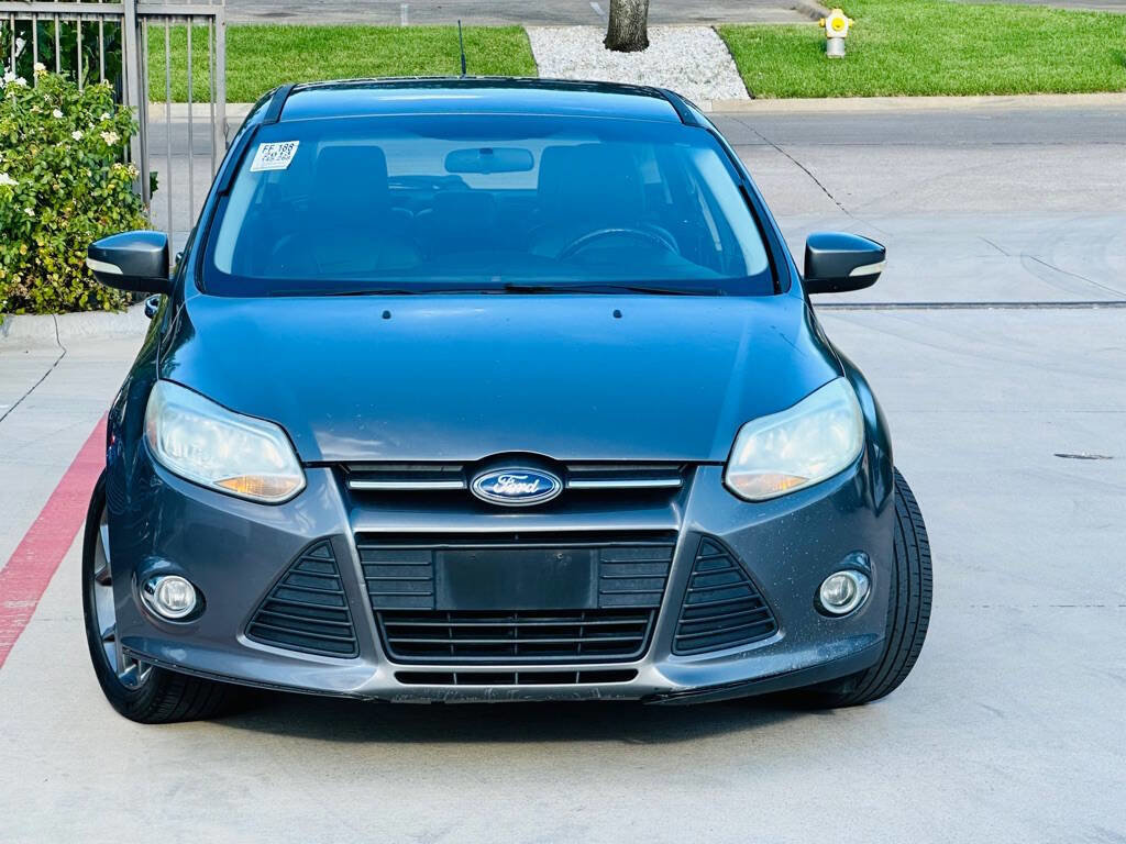 Used 2013 Ford Focus SE image 2