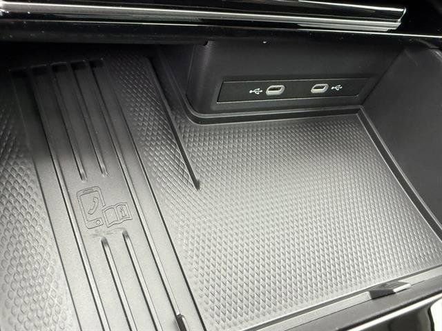 New 2025 Volkswagen Atlas SEL Premium R-Line image 27