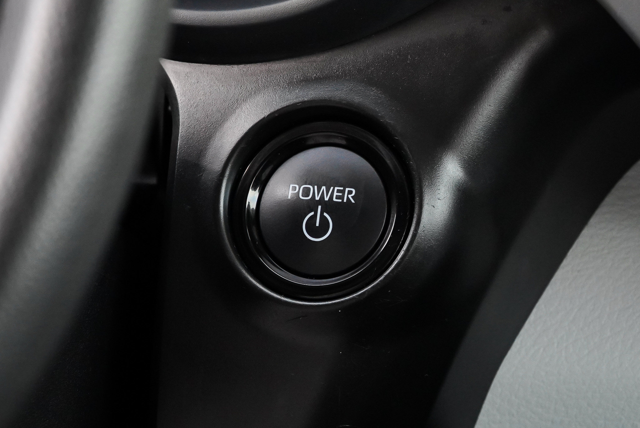 Certified 2025 Toyota Sienna LE AWD/4WD image 36