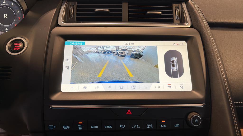 Used 2019 Jaguar E-PACE R-Dynamic HSE image 31