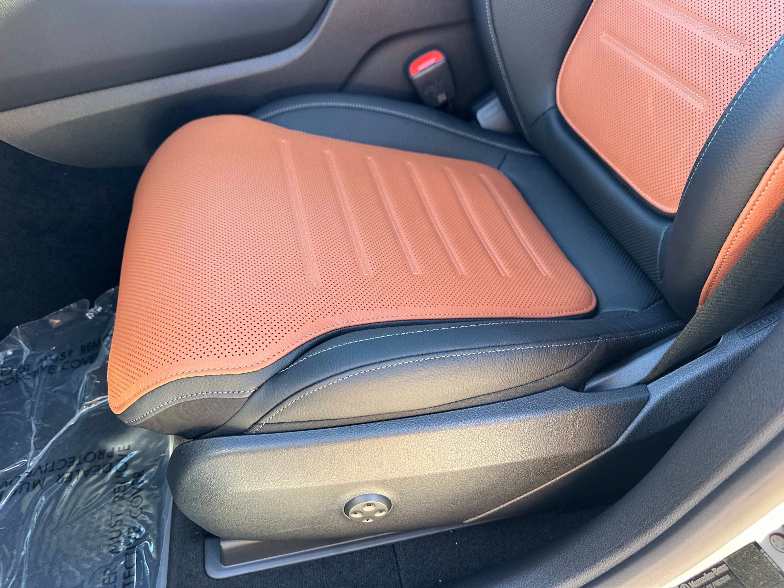 New 2026 Mercedes-Benz GLC 43 AMG AMG  43 4MATIC SUV image 21